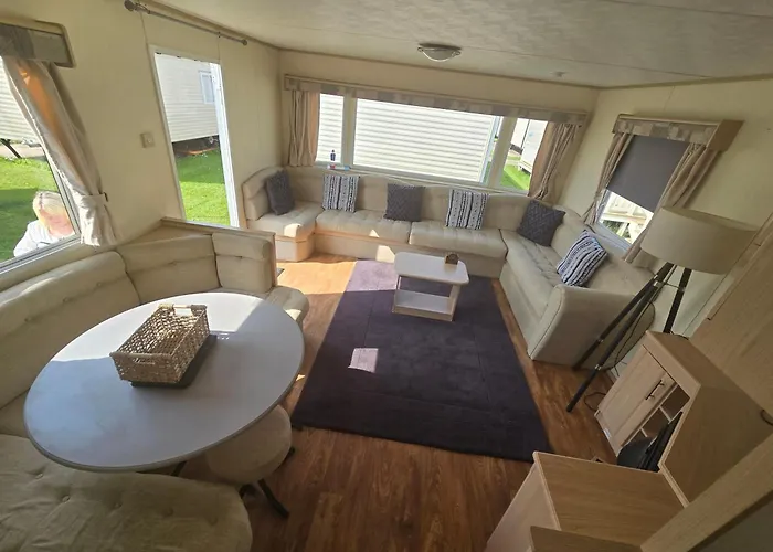 3 Bedroom Caravan Robin Hood Rhyl